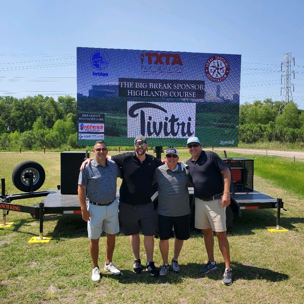 Tivitri team at golf event